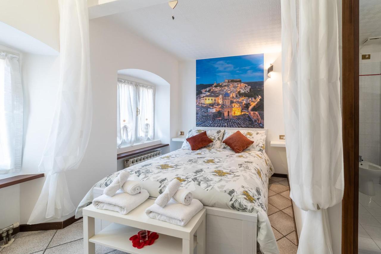 Centro Storico - Leonardo House Apartment แบร์กาโม ภายนอก รูปภาพ
