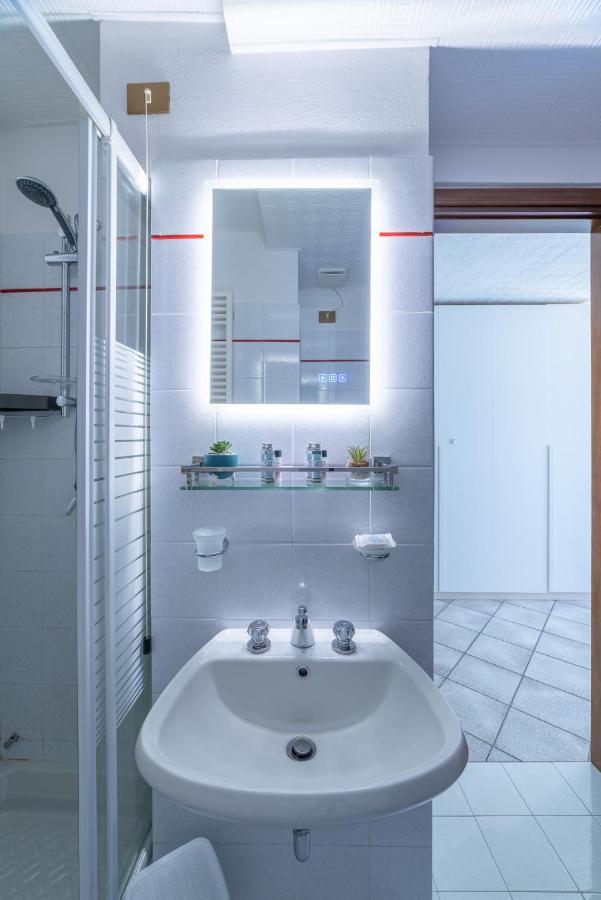 Centro Storico - Leonardo House Apartment แบร์กาโม ภายนอก รูปภาพ